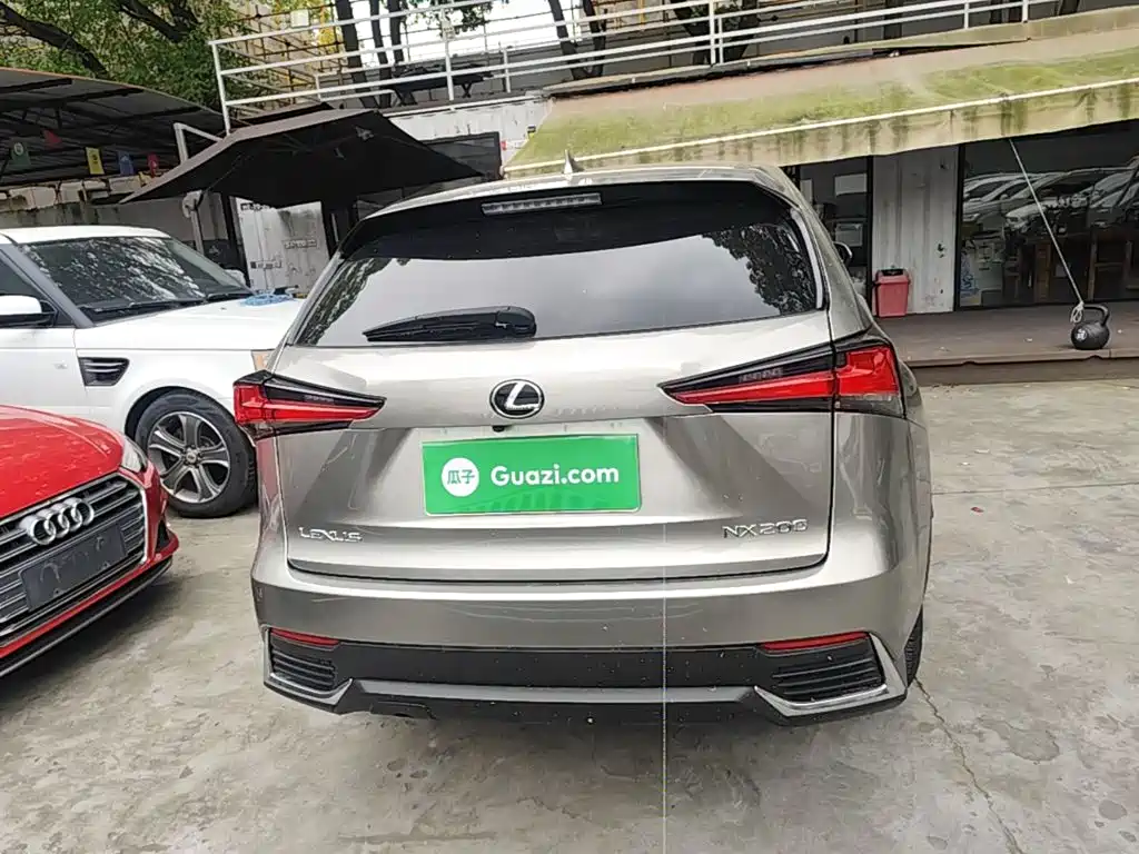 Lexus NX 200 FWD Comfort CN-VI