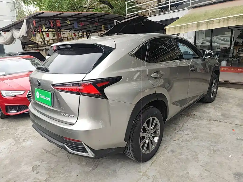 Lexus NX 200 FWD Comfort CN-VI