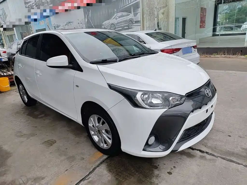YARiS L Zhixuan Facelift 1.5 G CVT Dynamic Shine Sunroof