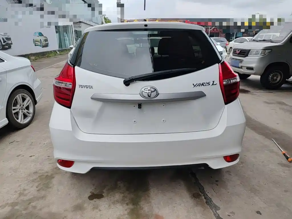 YARiS L Zhixuan Facelift 1.5 G CVT Dynamic Shine Sunroof