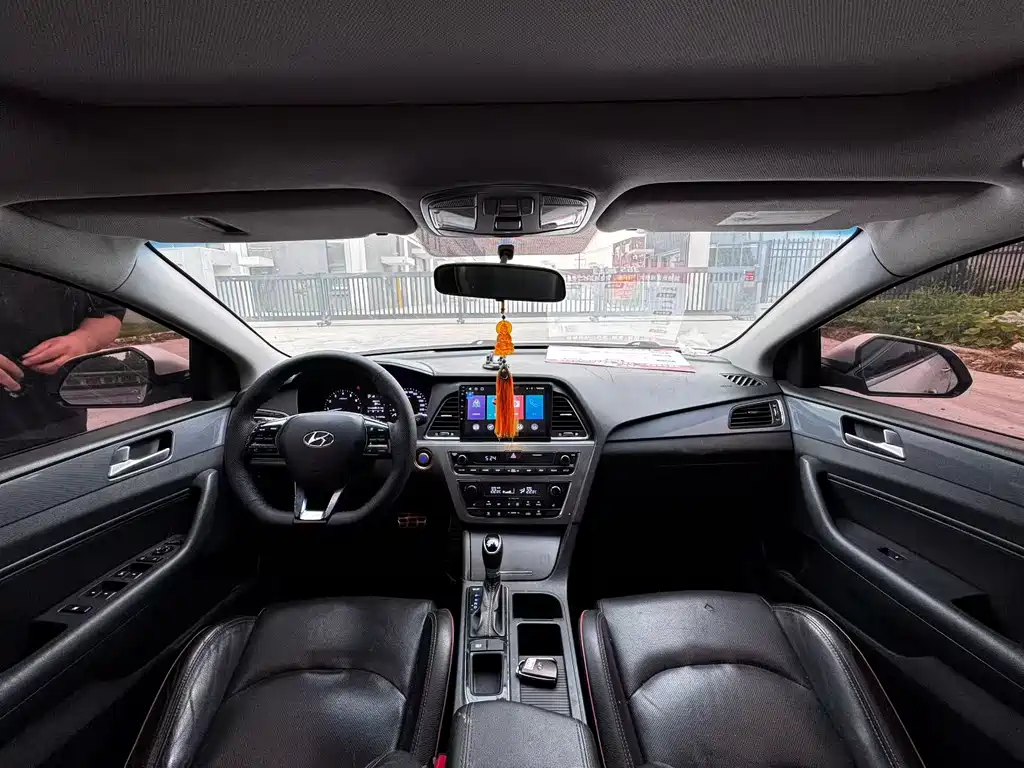 Sonata 1.6 T GLS Intelligent