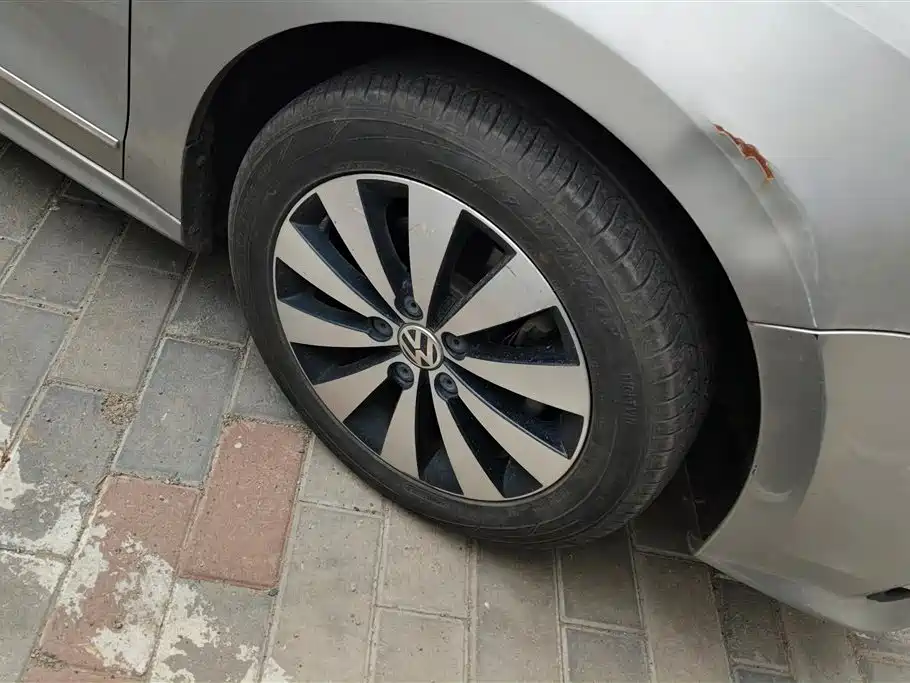 Sagitar 230 TSI Auto Luxury