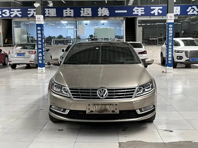 Volkswagen VW CC 2.0 TSI Luxury