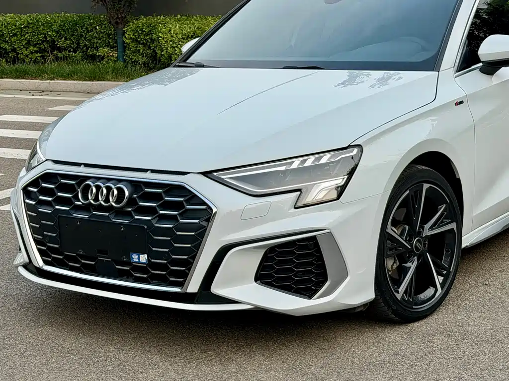 Audi A3 Facelift Sportback 35 TFSI Fashion Sport