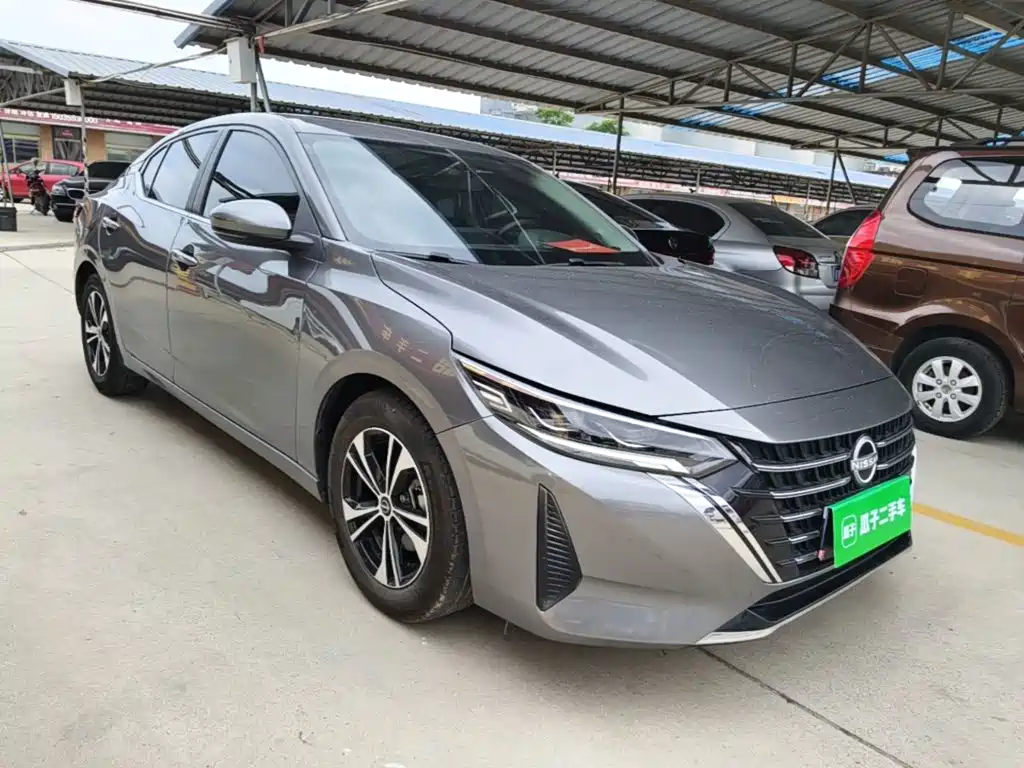 Sylphy 1.6 L CVT Joy