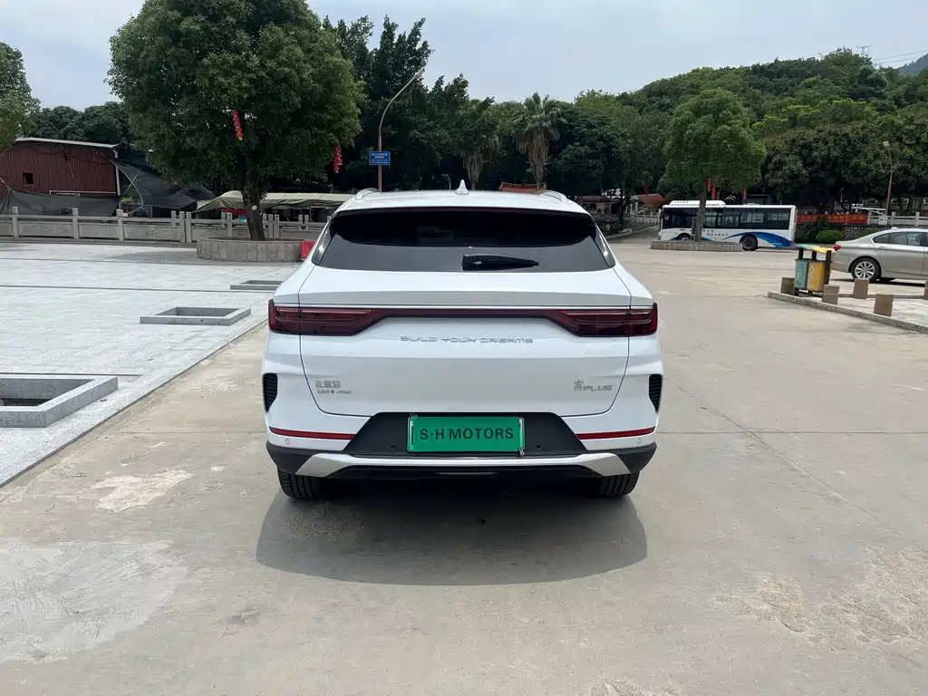 Song PLUS NEV DM-i 100 KM 4 WD Flagship PLUS
