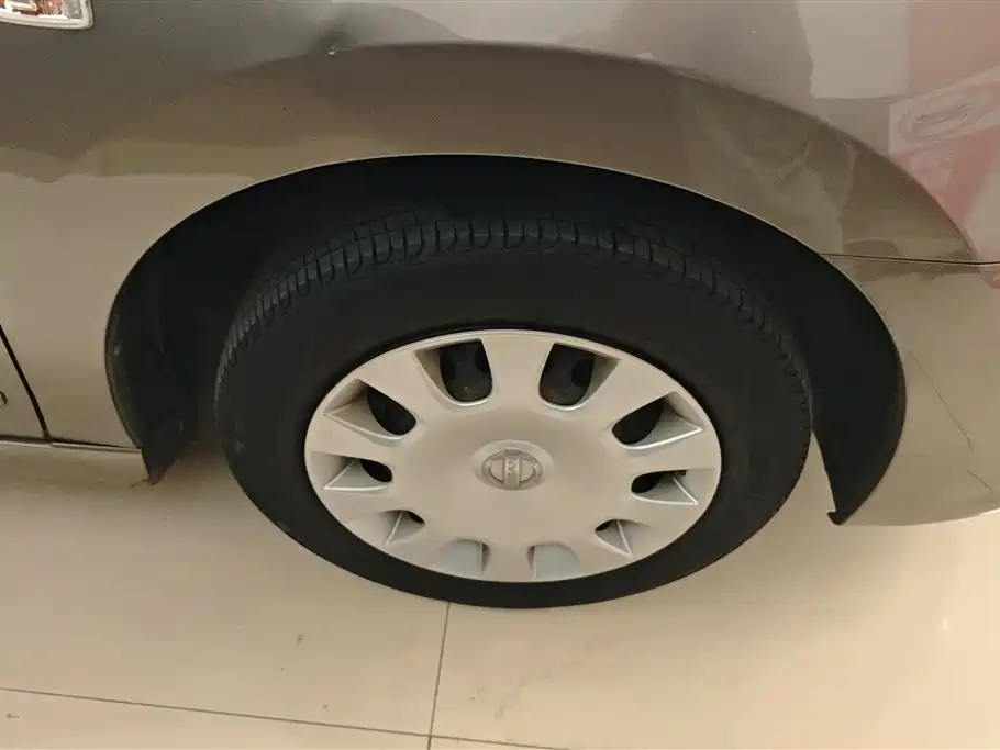 Sylphy Classic 1.6 XE CVT Comfort