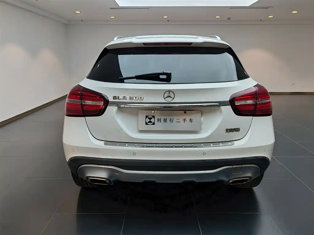 Mercedes-Benz GLA GLA 200 Dynamic