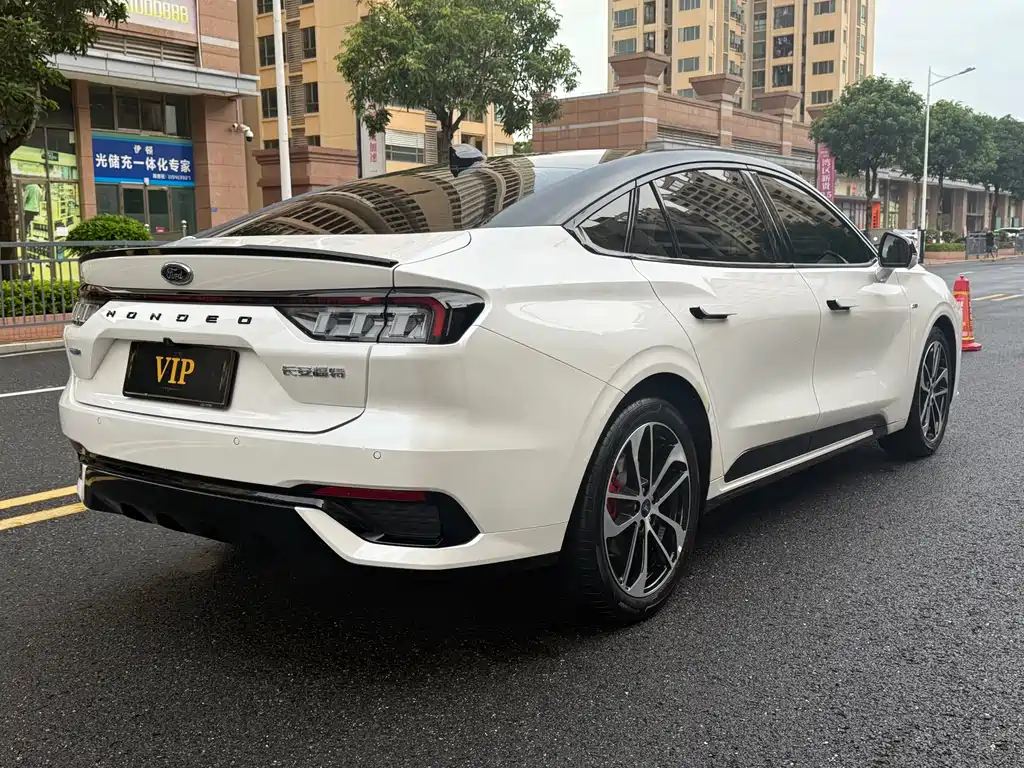 Mondeo Facelift EcoBoost 245 ST-Line