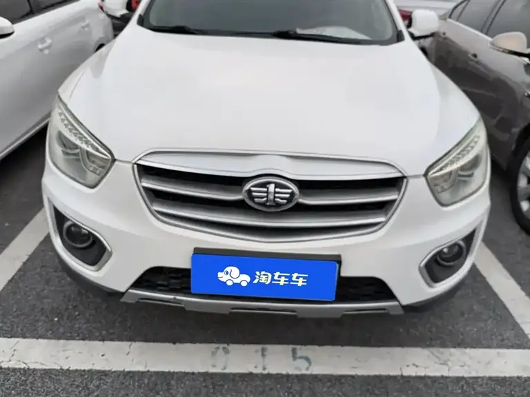 Besturn X80 2.0 L Auto Comfort