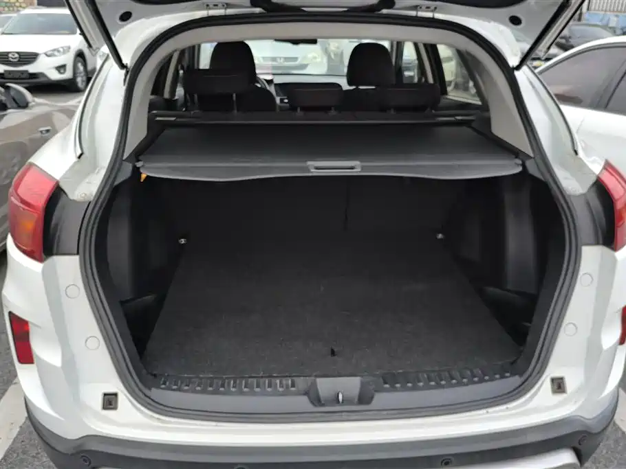 Besturn X80 2.0 L Auto Comfort