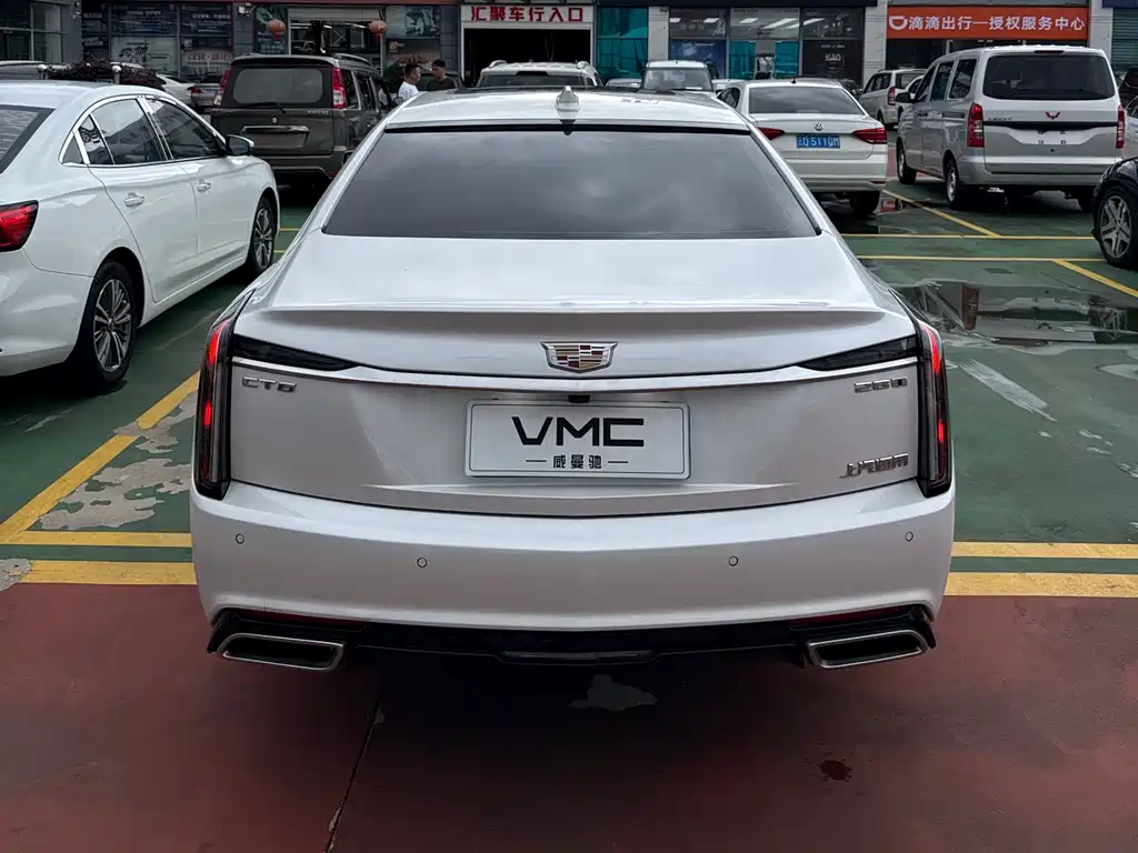 Cadillac CT6 28 T Luxury