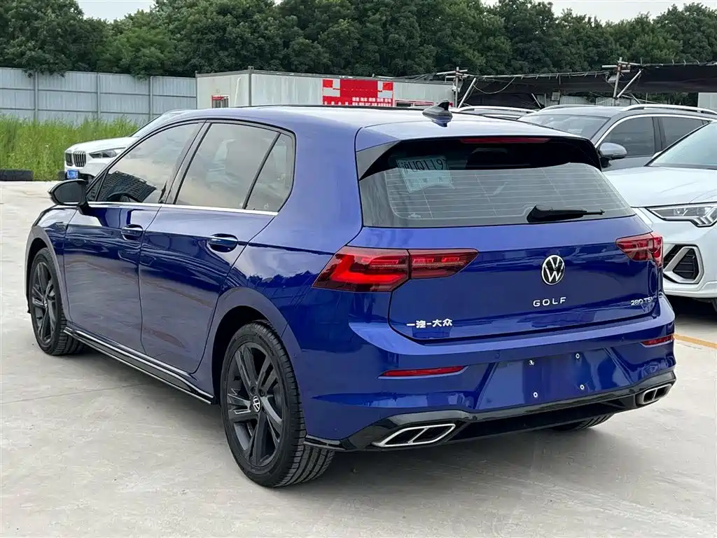 Golf 280 TSI DSG R-Line