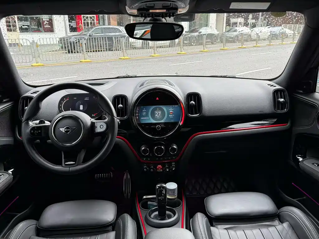 MINI JCW Countryman MINI JCW COUNTRYMAN 2023款 改款 2.0 T JOHN COOPER WORK