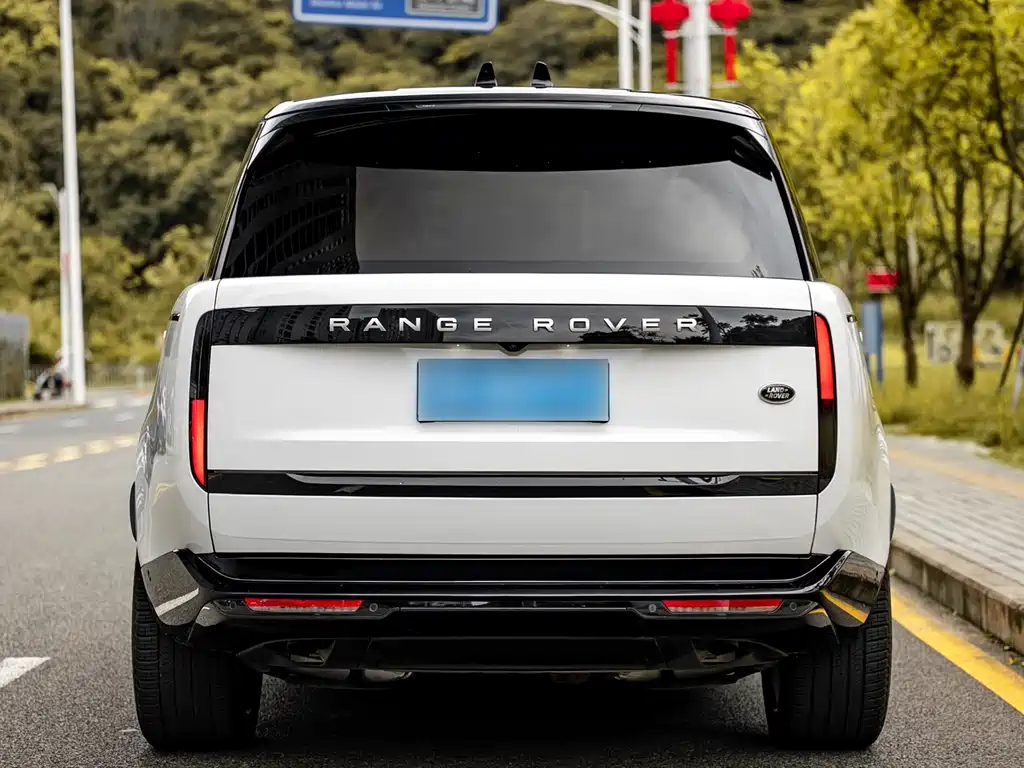Range Rover 3.0 L6 400 PS Prosperity Extended
