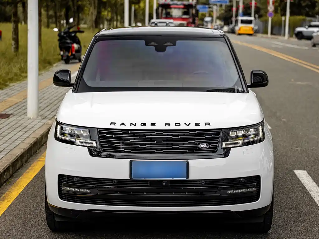 Range Rover 3.0 L6 400 PS Prosperity Extended