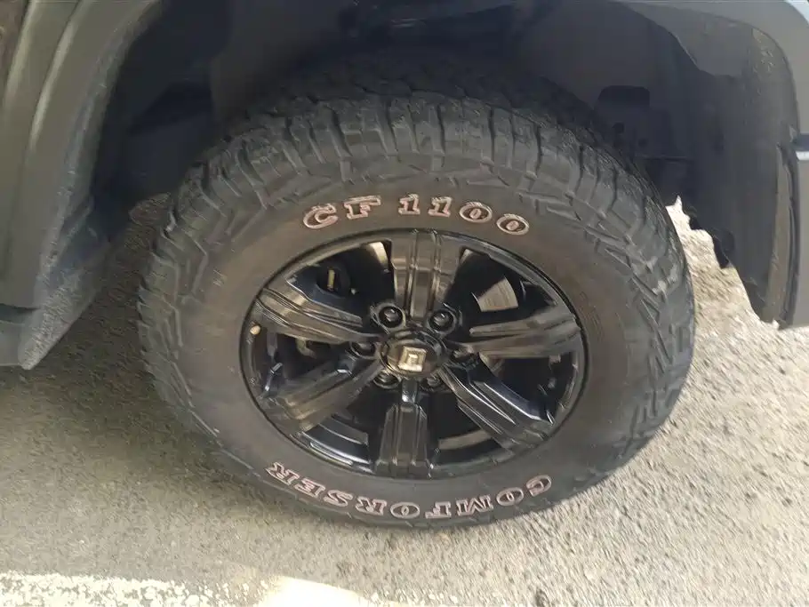 Tank 300 City 2.0 T Very