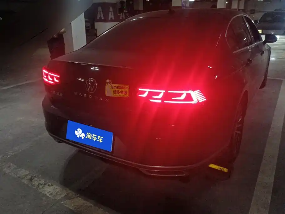Magotan 380 TSI DSG Luxury