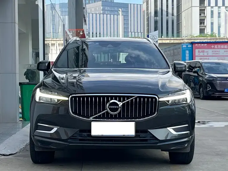 Volvo XC60 T5 4 WD Smart Vision Luxury