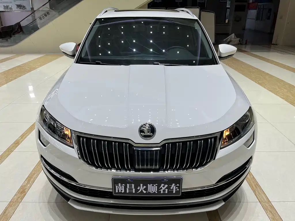Karoq TSI280 Smart Travel Luxury CN-VI