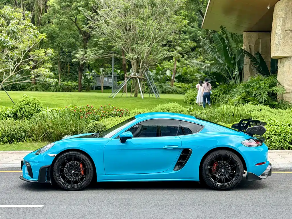 Porsche 718 Cayman 2.0 T
