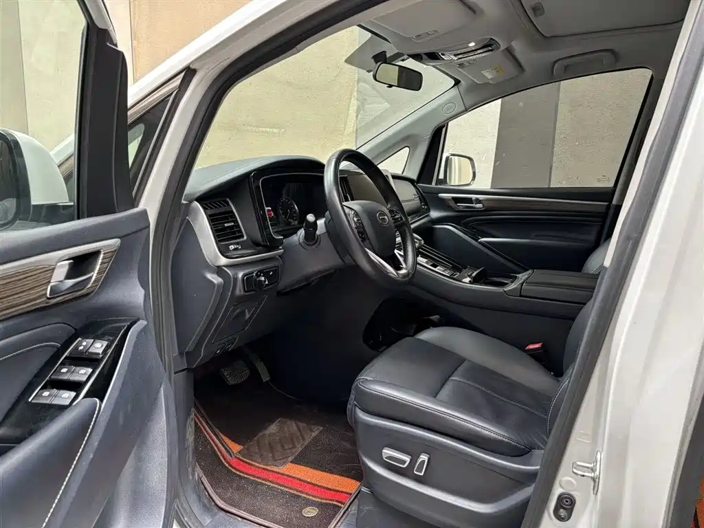 GAC Trumpchi M8 Leading Show Series 390 T Premium