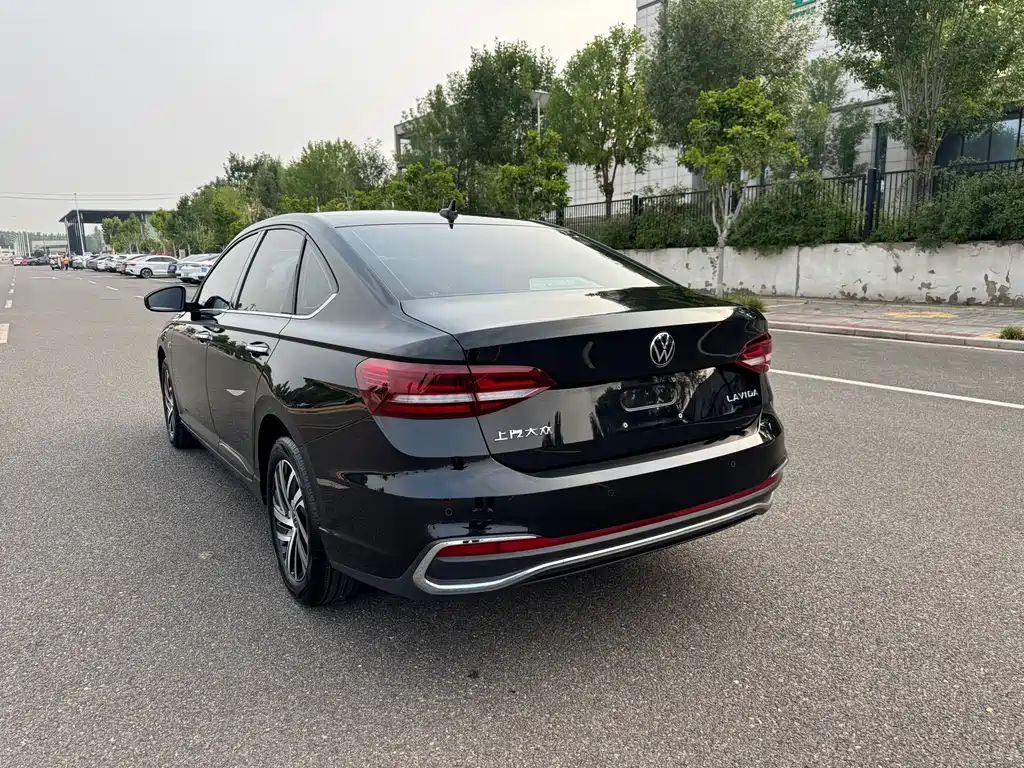 Lavida 1.5 L Auto 5 Million