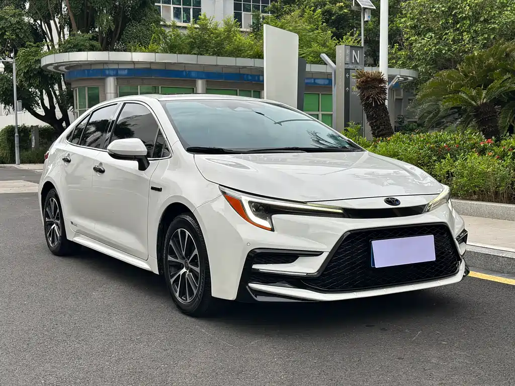Levin Smart e-Hybrid Dual Engine 1.8 L Luxury