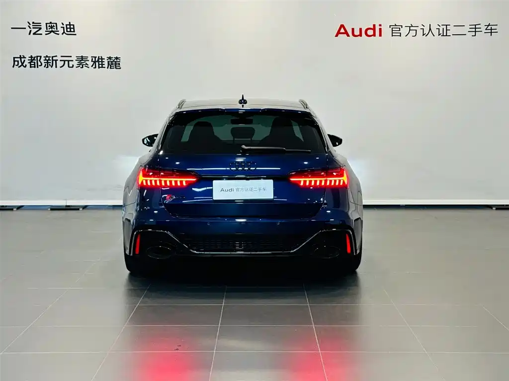 Audi RS 6 RS 6 4.0 T Avant Premium