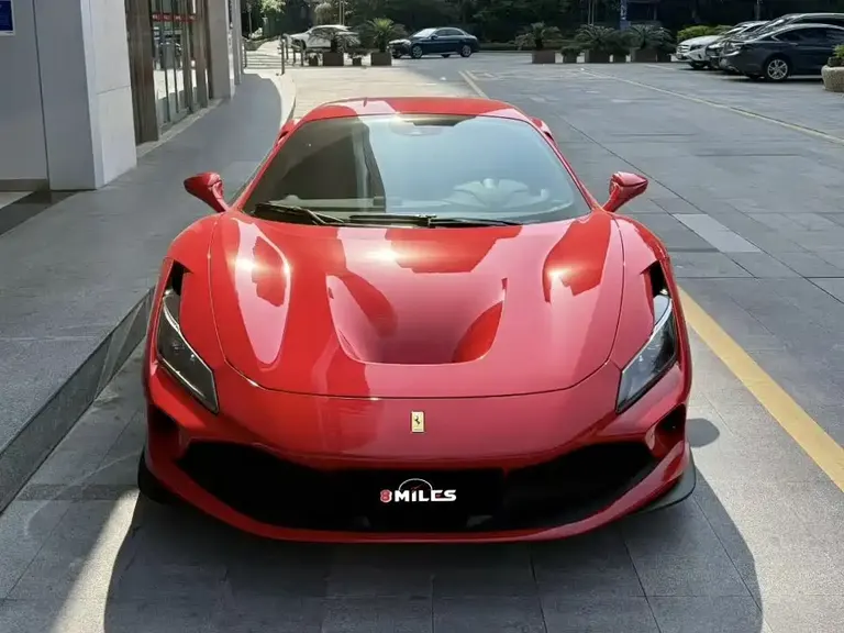 Ferrari F8 Tributo 3.9 T V8