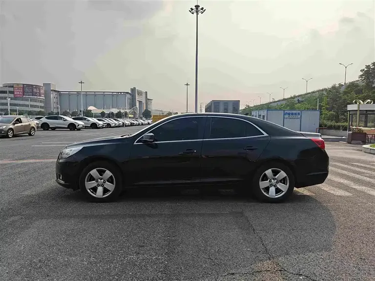 Chevrolet Malibu 迈锐宝 2012款 2.4 L 自动豪华版