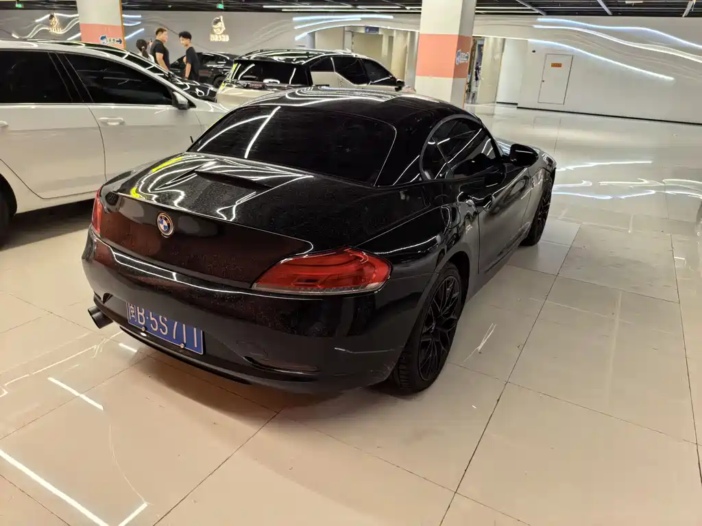BMW Z4 sDrive20 i Leading