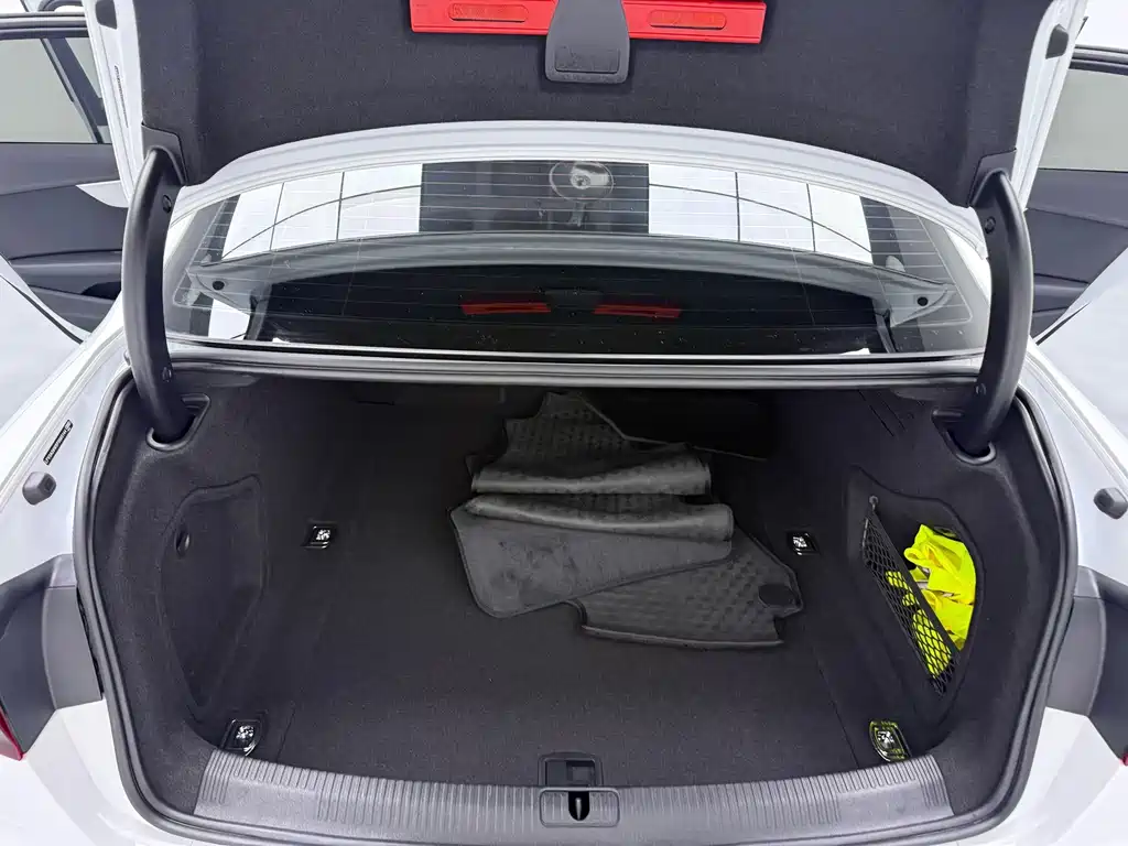 Audi A4 L 40 TFSI Fashion Dynamic