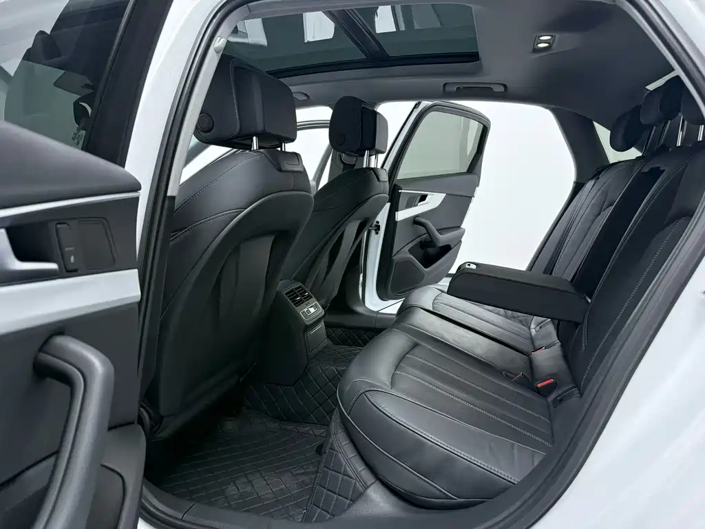 Audi A4 L 40 TFSI Fashion Dynamic
