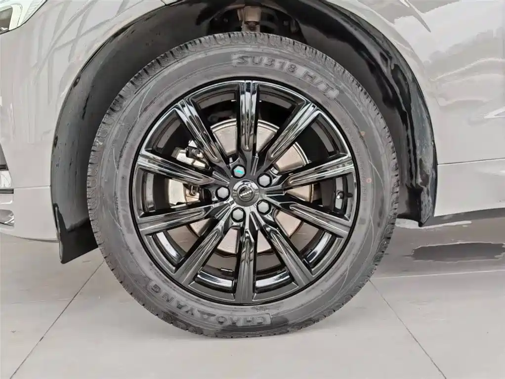 Volvo XC60 T5 4 WD Smart Grace Luxury CN-V
