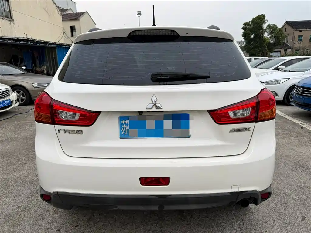 ASX 2.0 L CVT 2 WD Elite