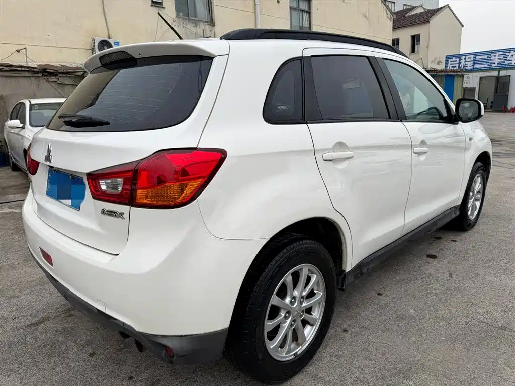 ASX 2.0 L CVT 2 WD Elite