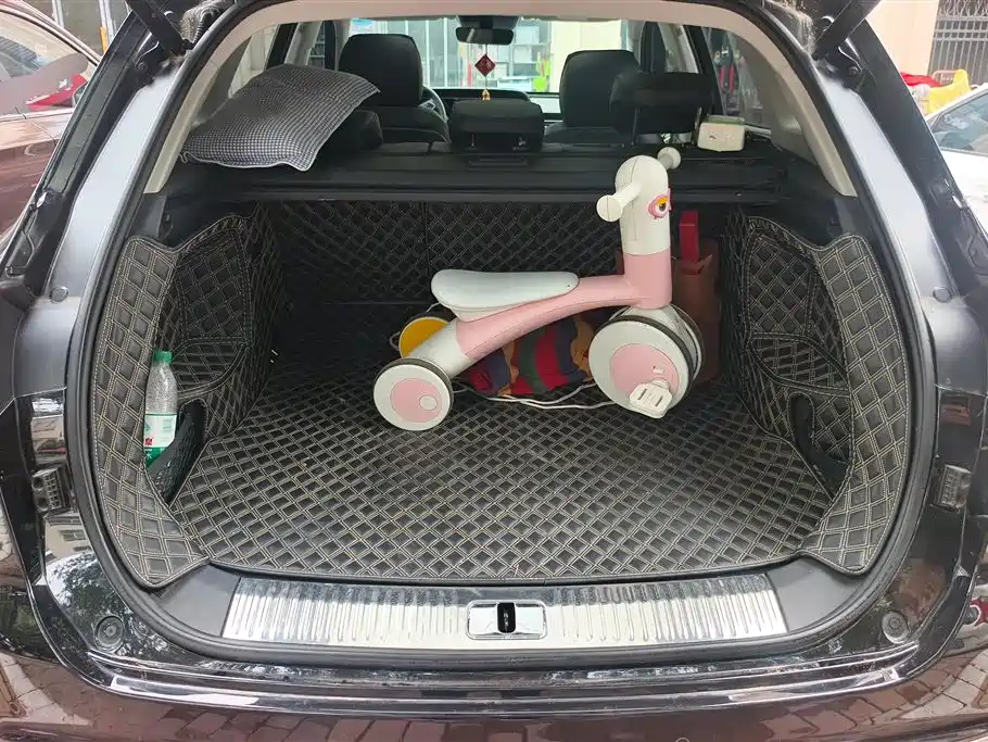 Hongqi HS5 2.0 T Connected Flagship Enjoyment Shopping