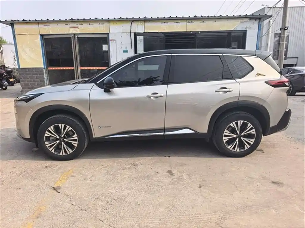 X-Trail e-POWER Super Hybrid Dual Motor 4 WD Luxury