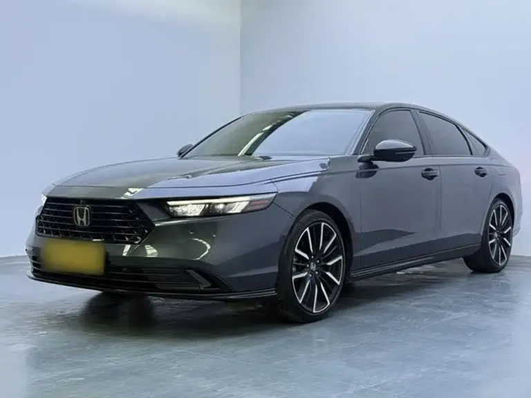 Honda Accord 260 TURBO Flagship