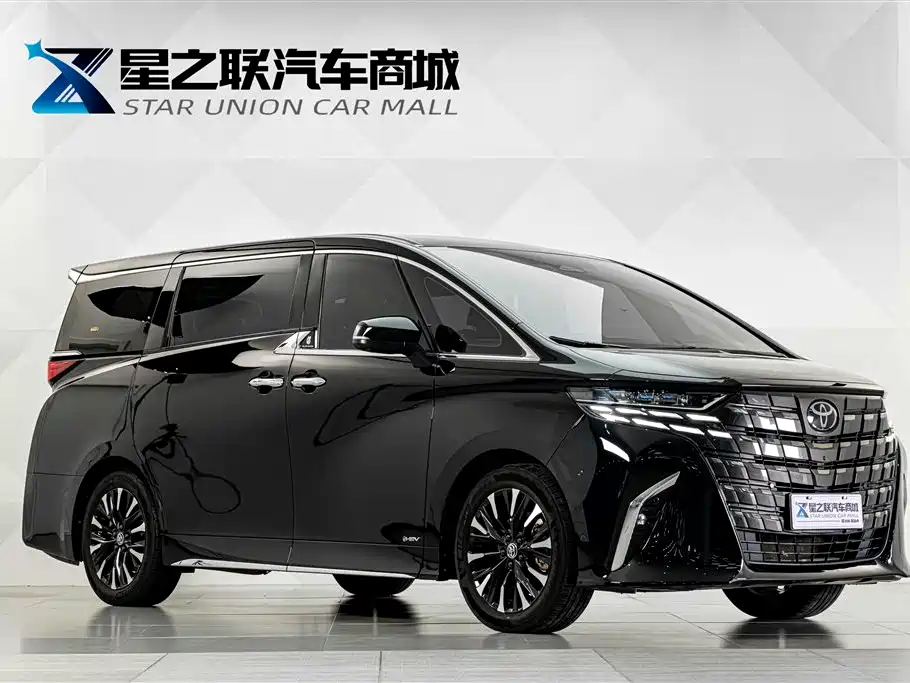 Alphard Dual Engine 2.5 L Distinguished
