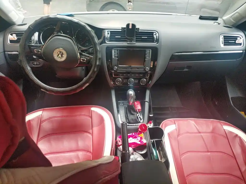 Sagitar 280 TSI DSG Luxury
