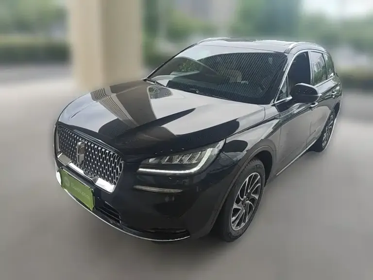 Lincoln Corsair 2.0 T 2 WD Graceful