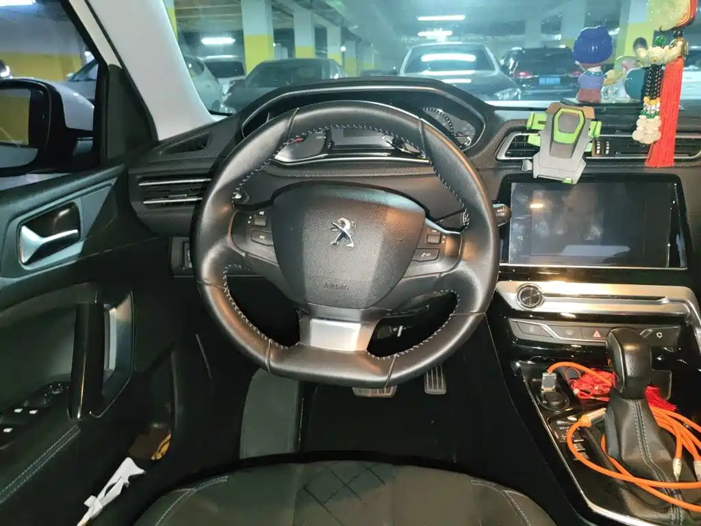 Peugeot 308 1.6 L Auto Luxury