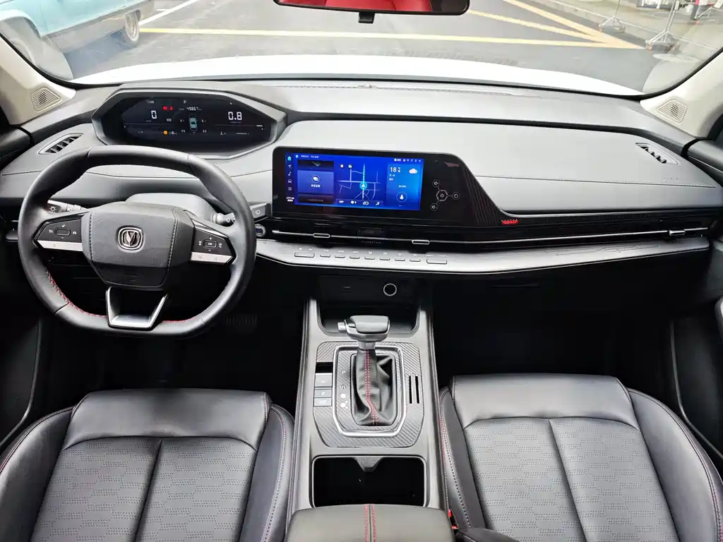 Changan CS55 PLUS 2 nd Gen 1.5 T DCT Light Year