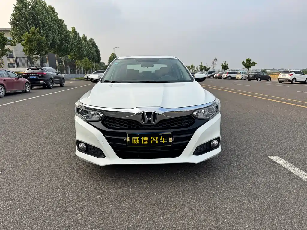 Crider 180 Turbo CVT Luxury CN-VI
