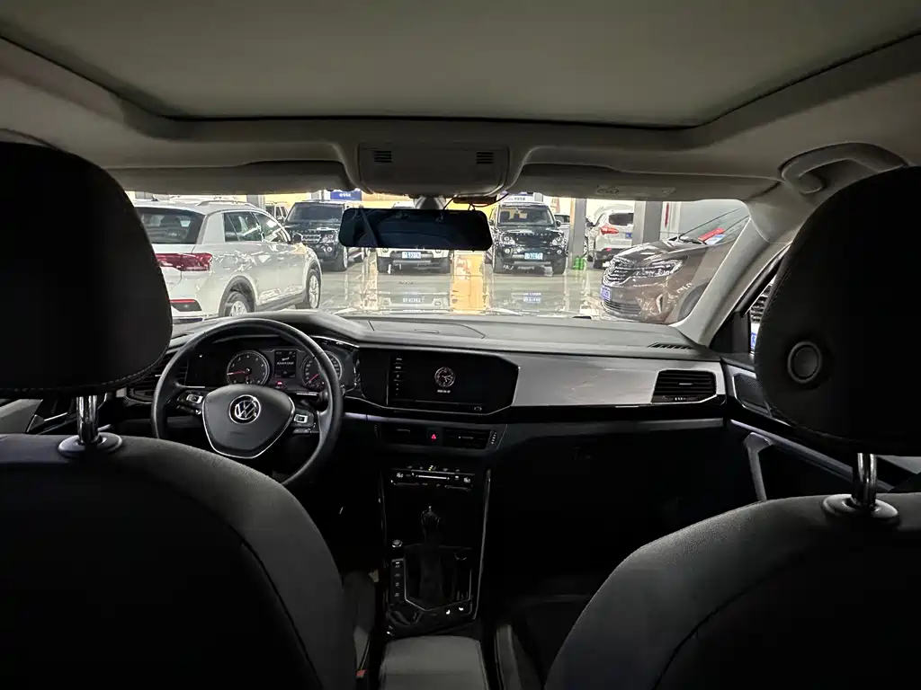 Tayron 280 TSI 2 WD Luxury Connected