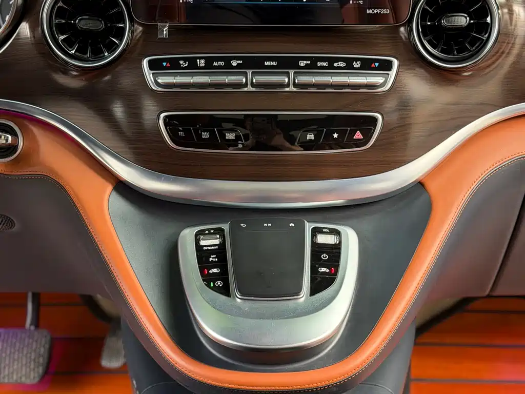 Mercedes-Benz V-Class V 260 Navigator