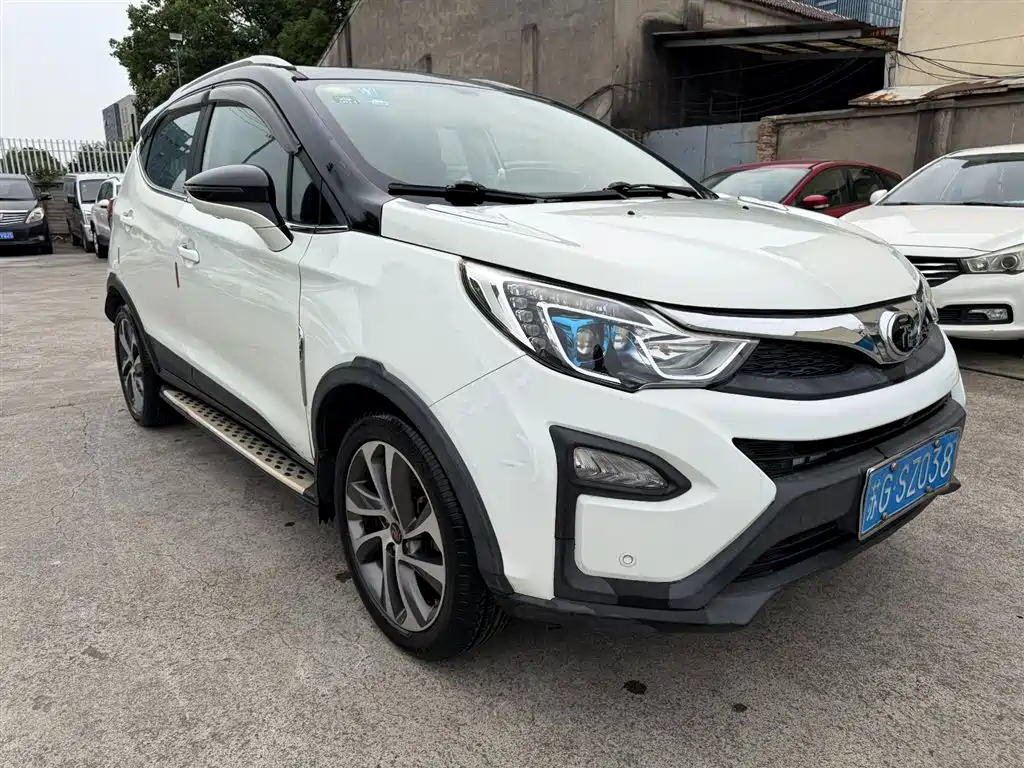 Yuan 元 2016款 1.5 L 手动尊荣型