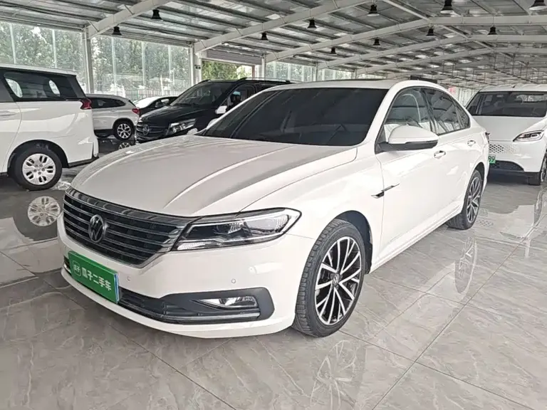Volkswagen Lavida 280 TSI DSG Luxury